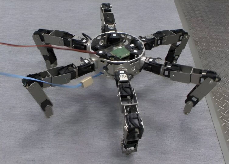 robot-hexopodo-rescate-asterisk